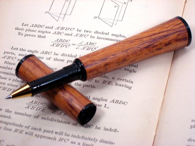 Cocobolo Black Enamel Panche Rollerball